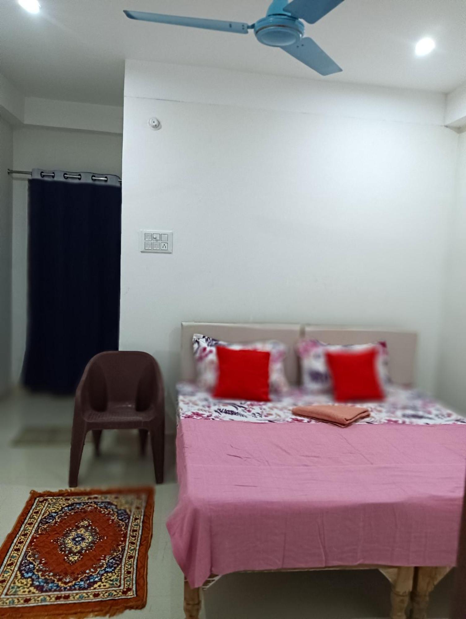 Kedar Guest House Ayodhya 外观 照片